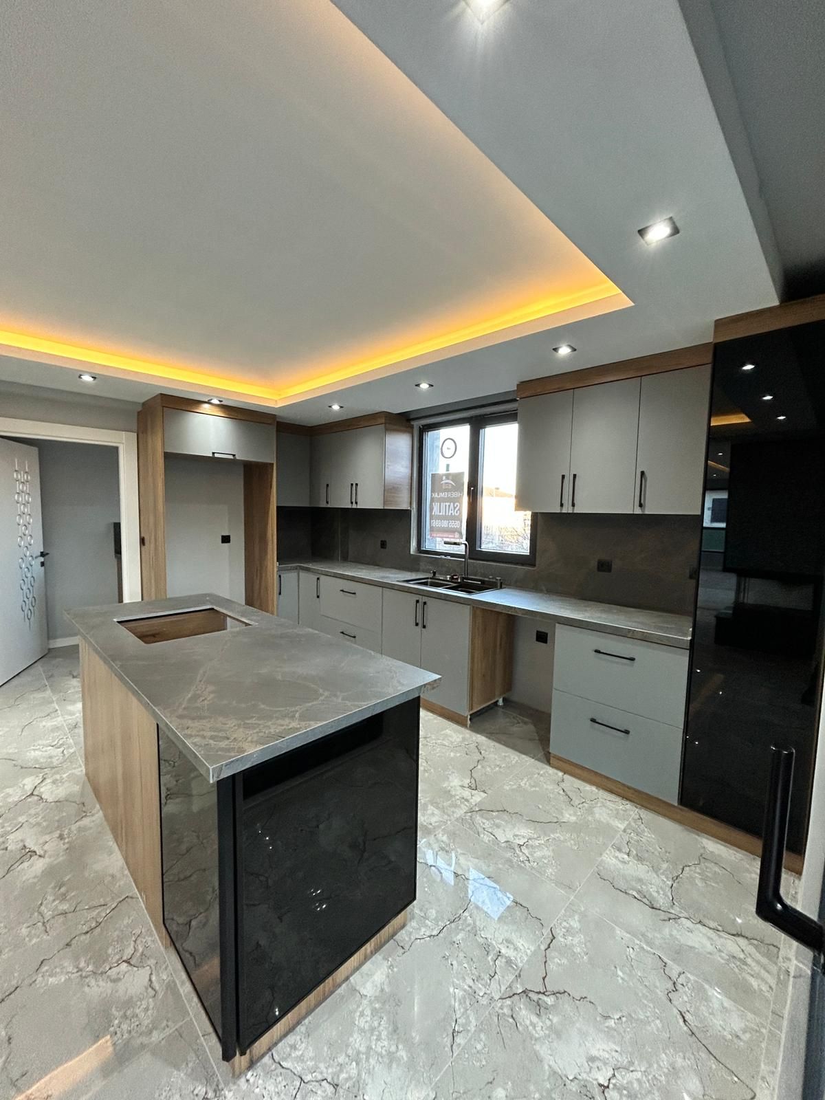 H�BER EMLAK�TAN SATILIK FULL YAPILI SIFIR V�LLA